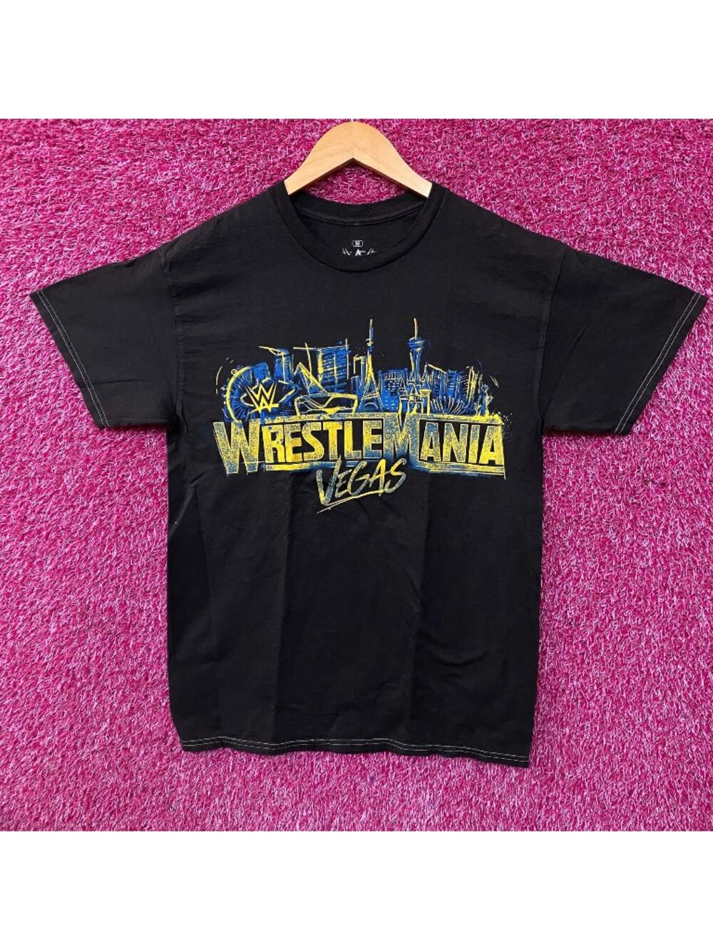 WWE WrestleMania 42 "Vegas" Graphic T-Shirt Medium